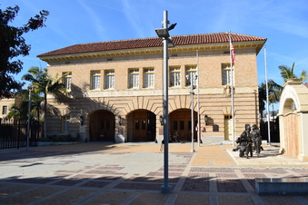 Enlarge photo 4