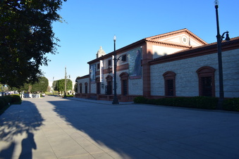 Enlarge photo 2