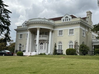 Enlarge photo 37
