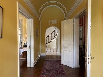 Enlarge photo 18