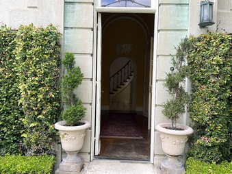 Enlarge photo 47