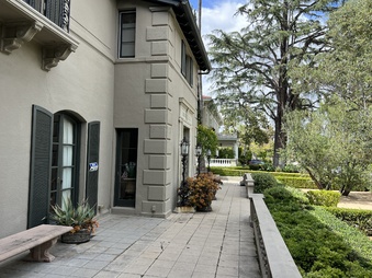 Enlarge photo 40