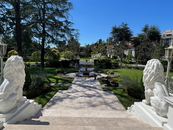Enlarge photo 38