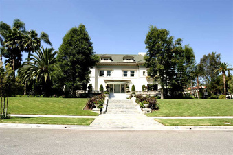 ALI MANSION - FREEMONT PL