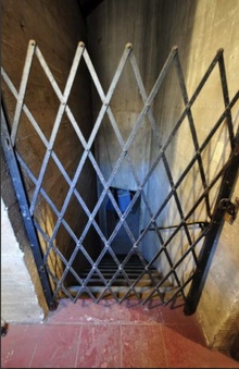 Enlarge photo 11