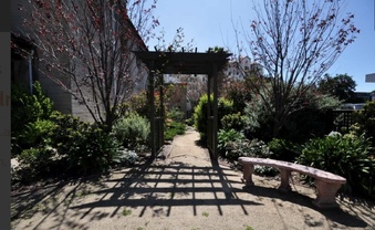 Enlarge photo 19