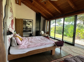 Enlarge photo 48