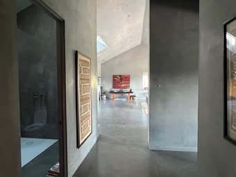 Enlarge photo 46