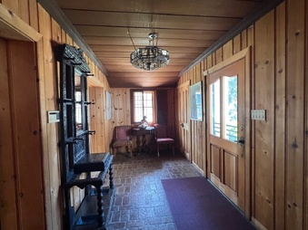Enlarge photo 23