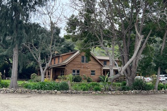 Enlarge photo 12
