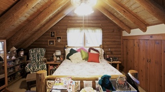 Enlarge photo 83
