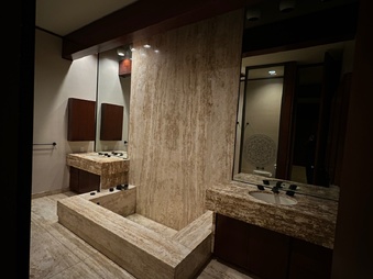 Enlarge photo 32