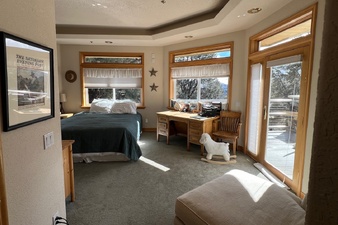 Enlarge photo 63
