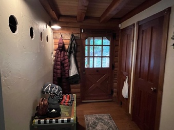 Enlarge photo 59