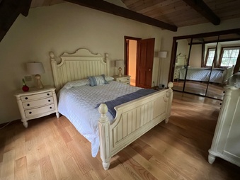 Enlarge photo 79