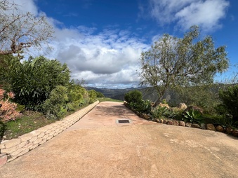 Enlarge photo 140