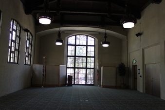 Enlarge photo 19