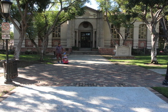 Enlarge photo 2