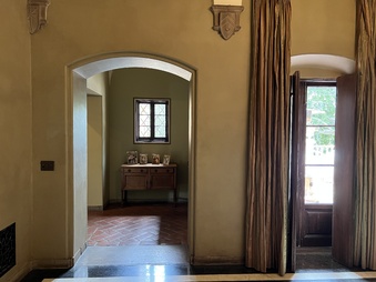 Enlarge photo 29
