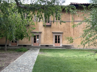 Enlarge photo 57