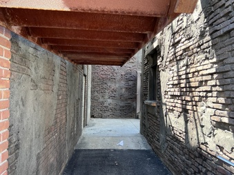 Enlarge photo 24