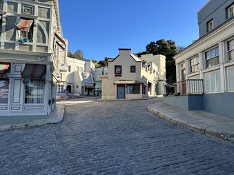 Enlarge photo 13