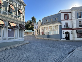 Enlarge photo 16