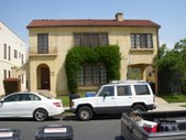 616/618 N. IRVING PLACE