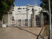 950 Avonoak Terrace