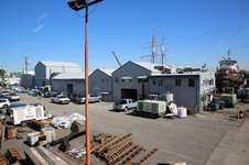 Enlarge photo 89