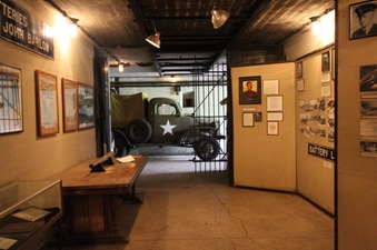 Enlarge photo 37