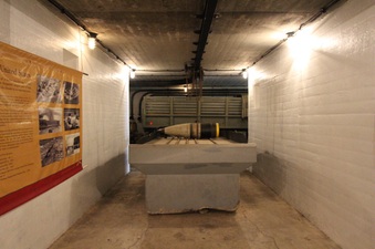 Enlarge photo 38
