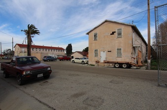 Enlarge photo 88