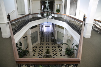 Enlarge photo 8