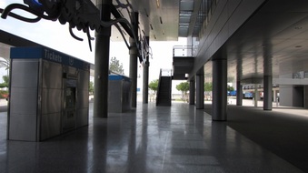 Enlarge photo 15