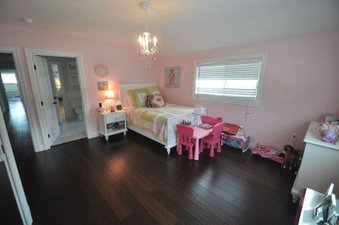 Enlarge photo 36
