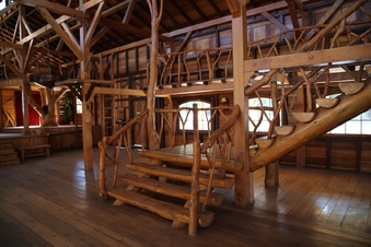 Enlarge photo 16