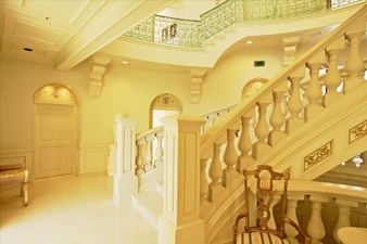 Enlarge photo 32