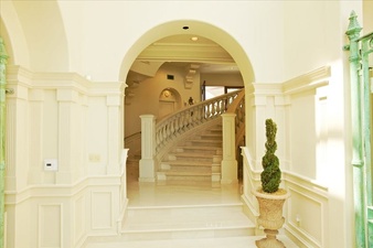 Enlarge photo 35