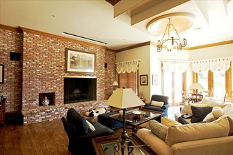 Enlarge photo 59
