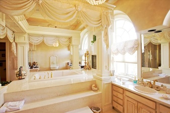 Enlarge photo 109