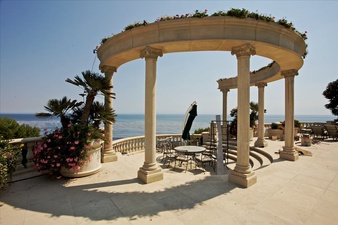Enlarge photo 137