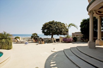 Enlarge photo 144
