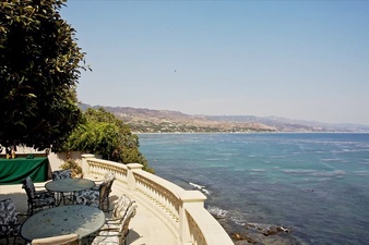 Enlarge photo 168