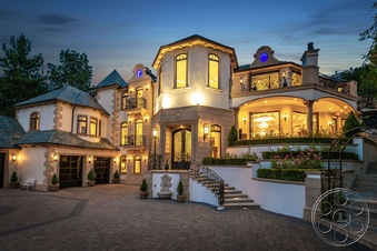 Enlarge photo 132