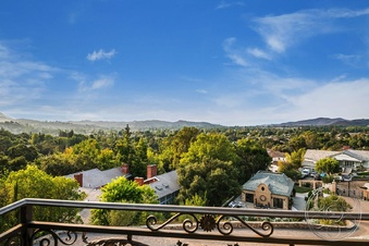Enlarge photo 59