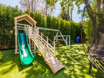Enlarge photo 334