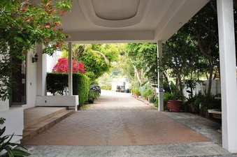Enlarge photo 2
