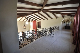 Enlarge photo 65
