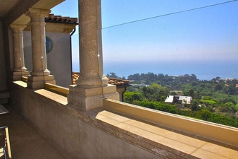 Enlarge photo 71